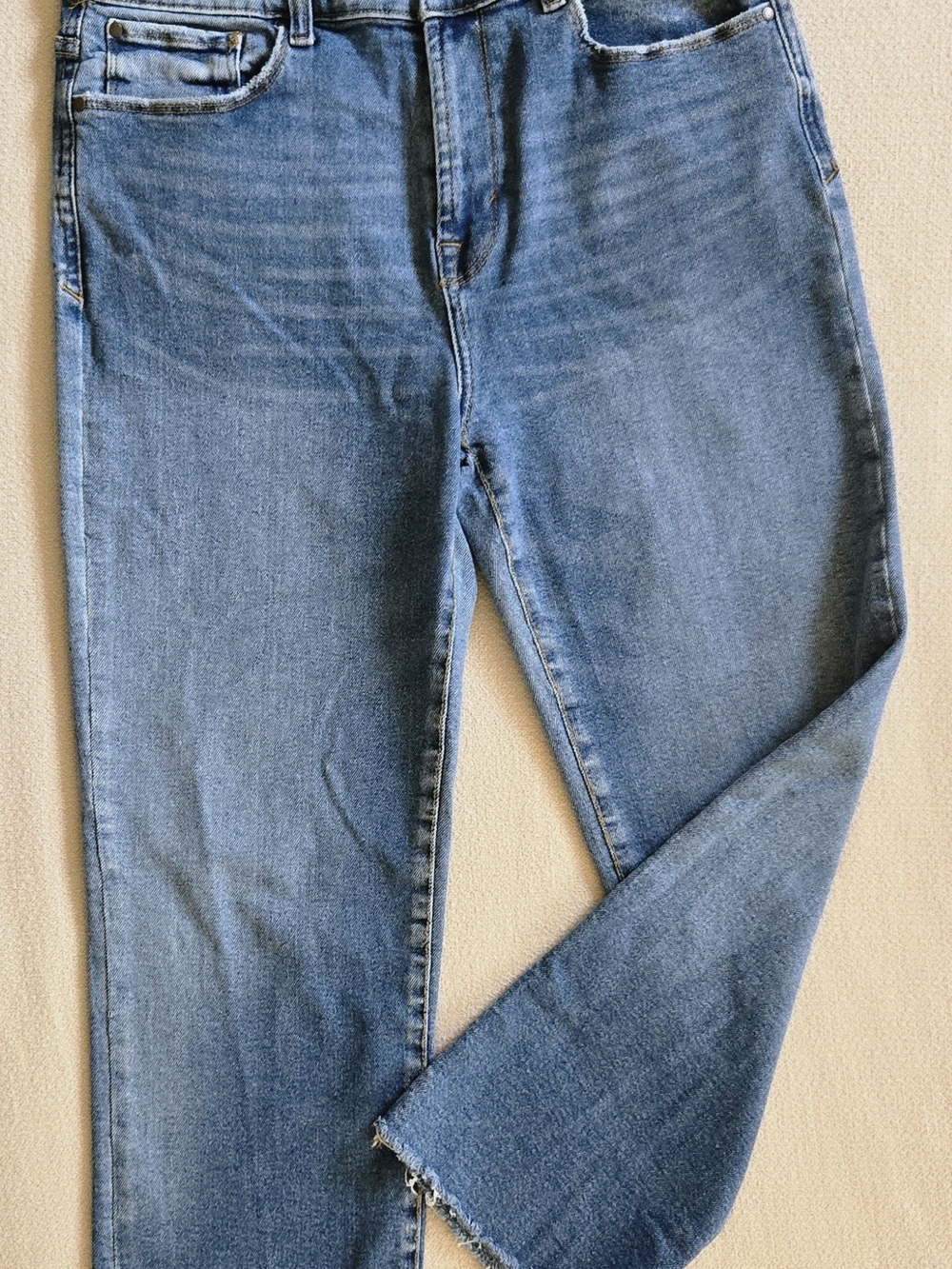 Kensie The Allie Vintage Luxe High Rise Slim Straight Jeans Size 14 Raw Hem